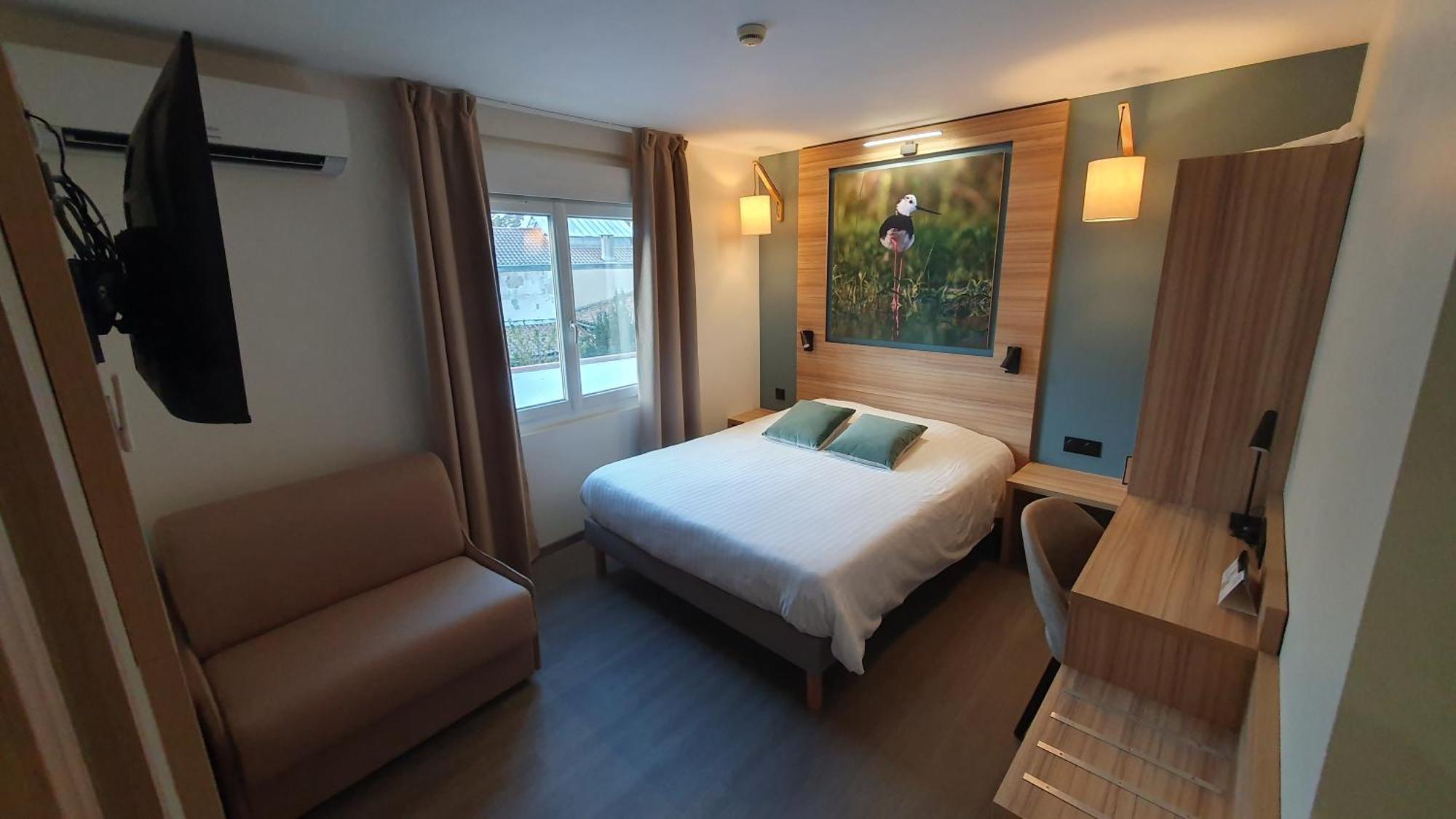 Logis Hotel - Les Pasteliers Лавор Экстерьер фото