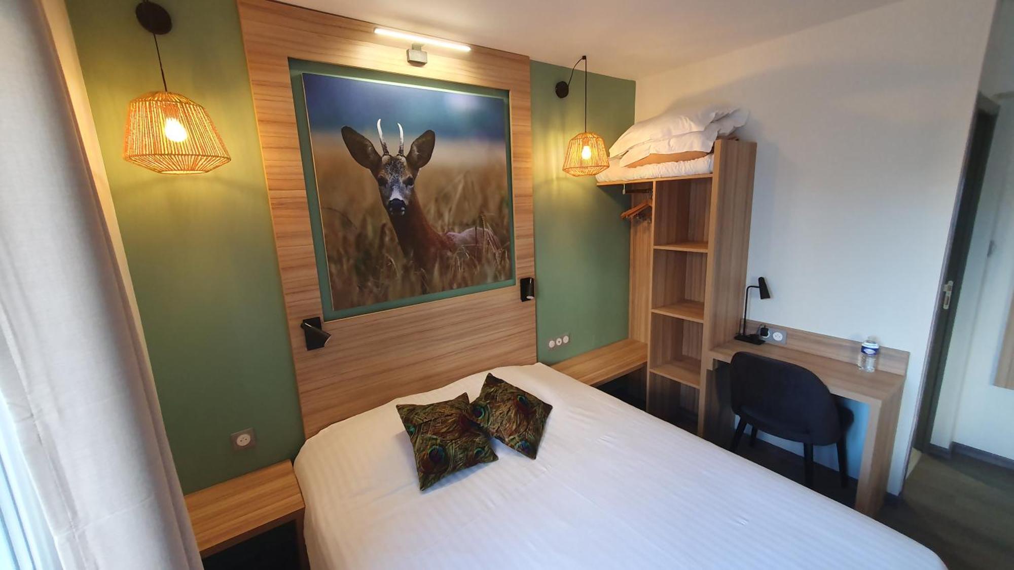 Logis Hotel - Les Pasteliers Лавор Экстерьер фото